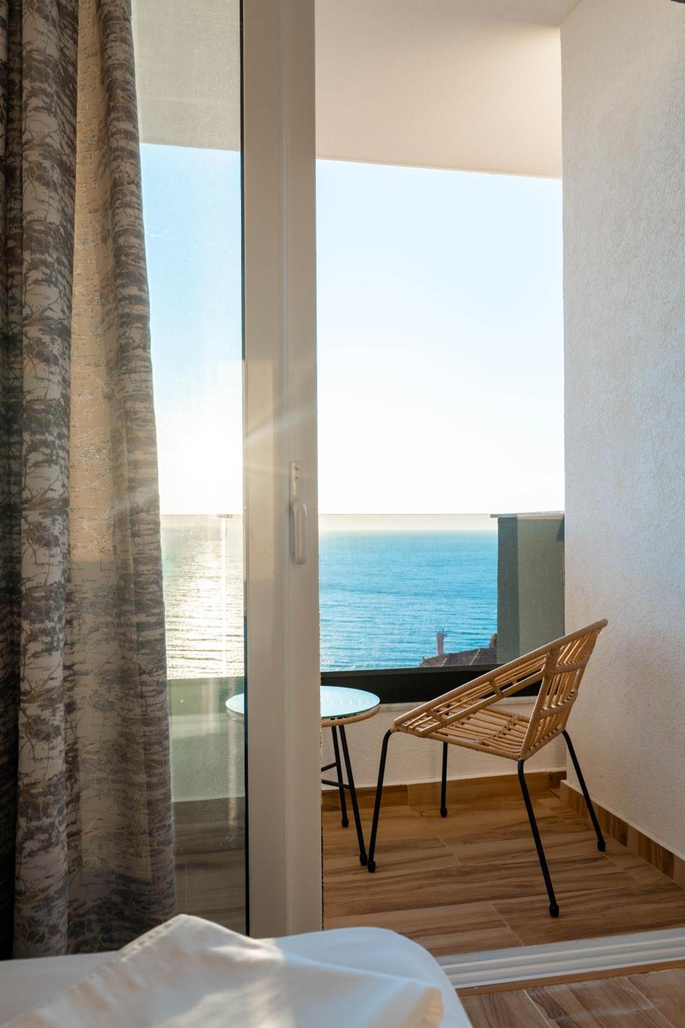 Vila Amare Saranda Szoba fotó